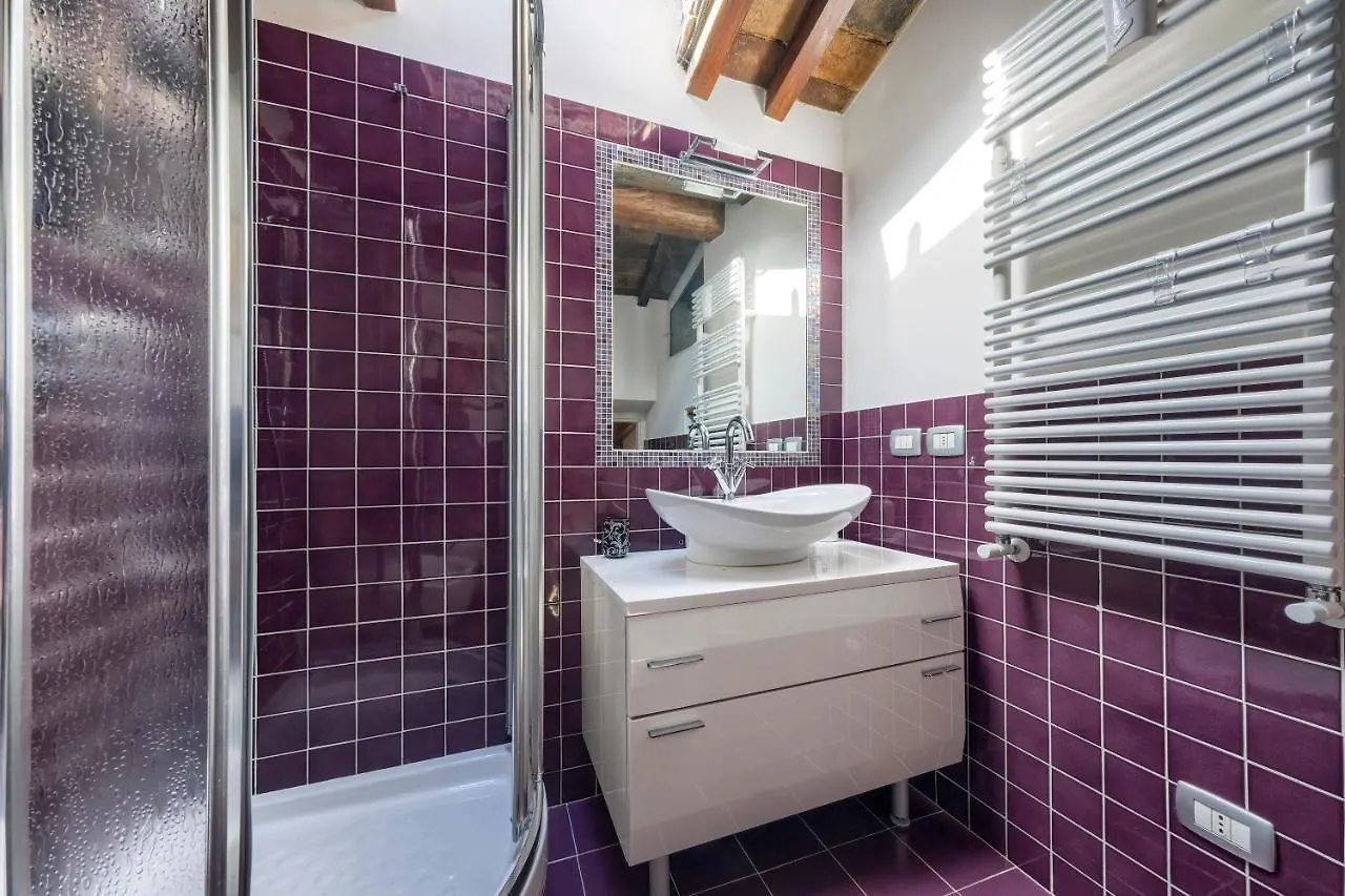 Pitti Design Apartment Florence