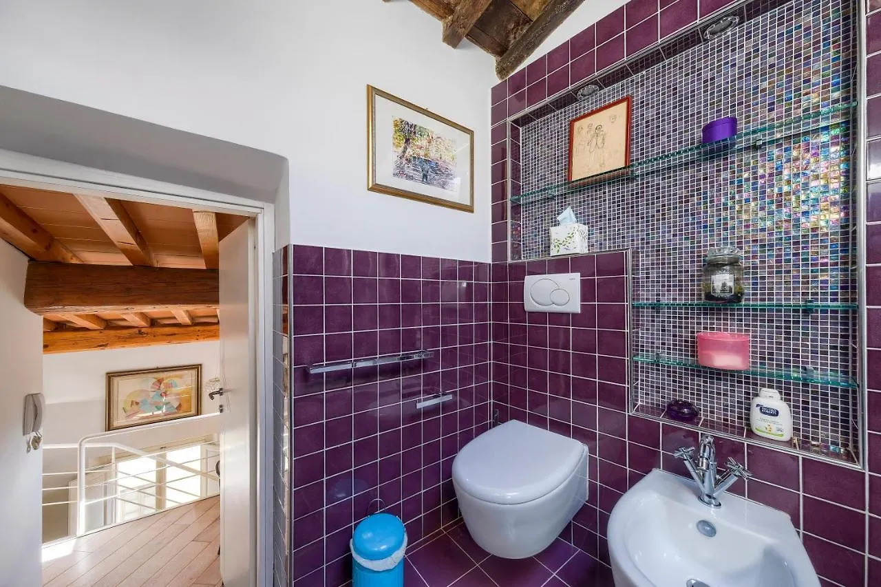 Pitti Design Apartment Florence